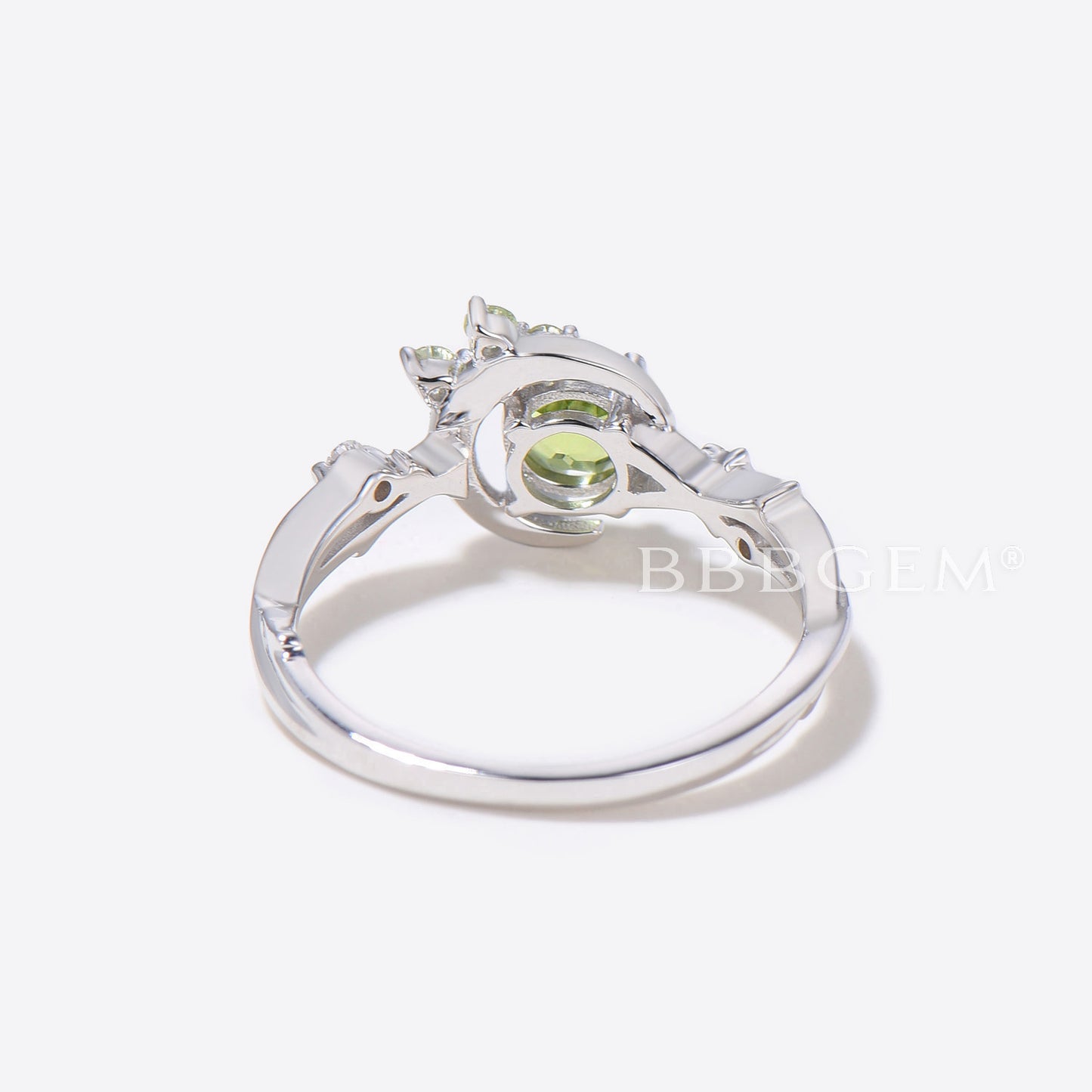 Moon Star Design Round Cut Peridot Ring Cluster Diamond Ring