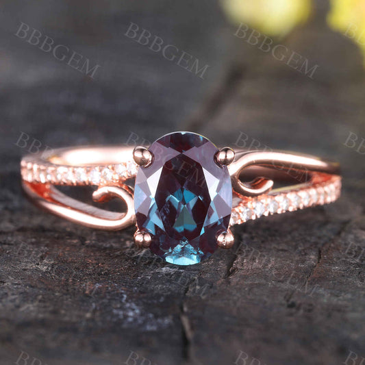 Vintage Alexandrite Engagement Ring Filigree Curved Wedding Band