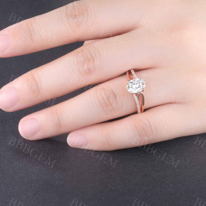 Vintage Moissanite Engagement Ring Antique Curve Solitaire Ring