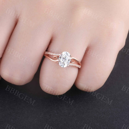 Vintage Moissanite Engagement Ring Antique Curve Solitaire Ring