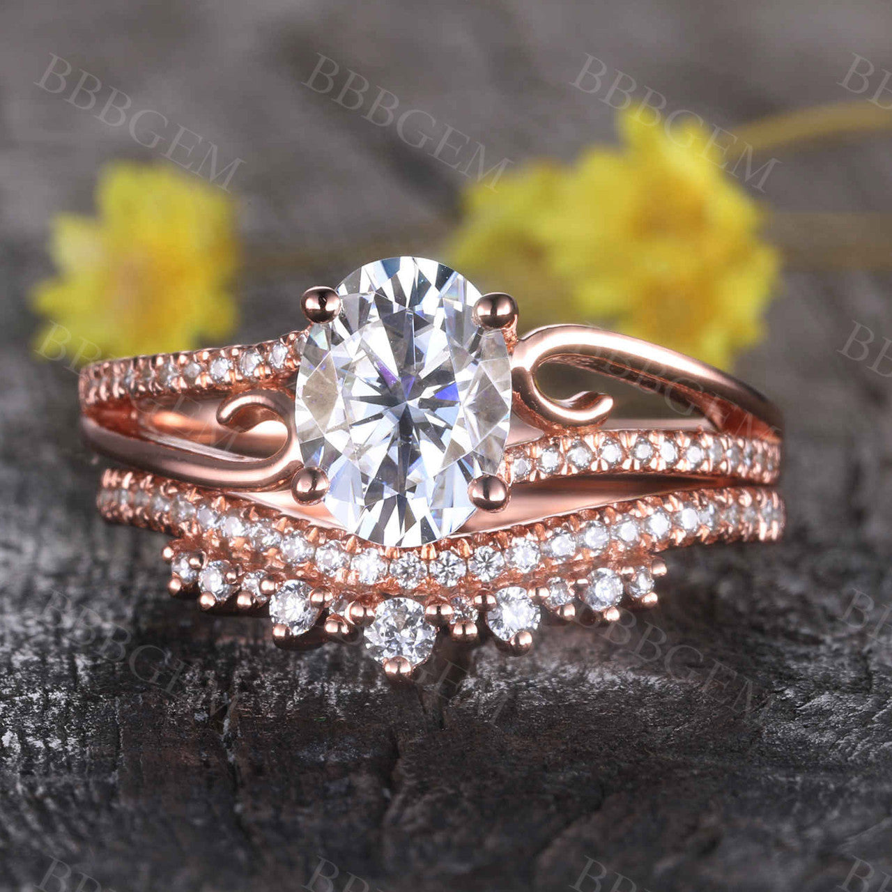 14K Rose Gold Moissanite Engagement Ring Set