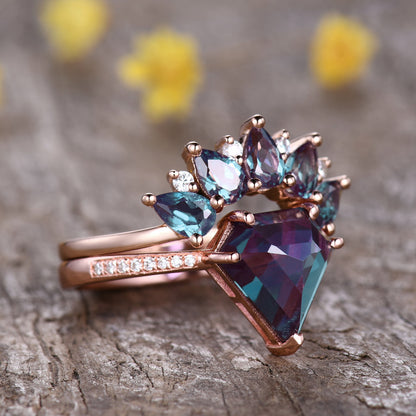 Alexandrite Birthstone Rings-BBBGEM Alexandrite Engagement Ring