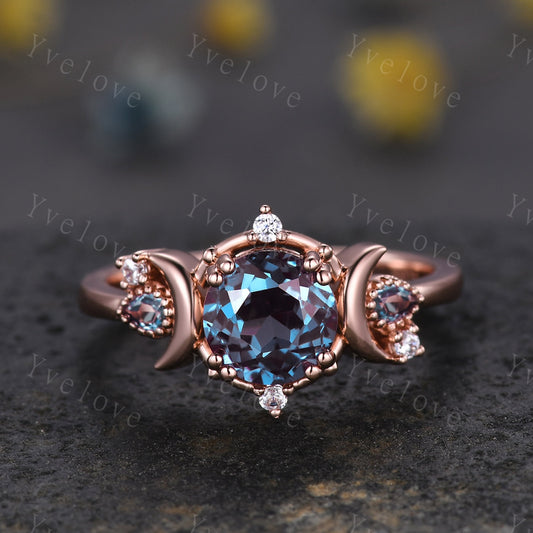 Round alexandrite ring vintage cluster ring 18k rose gold unique engagement ring retro moon star diamond promise wedding ring celestial gift