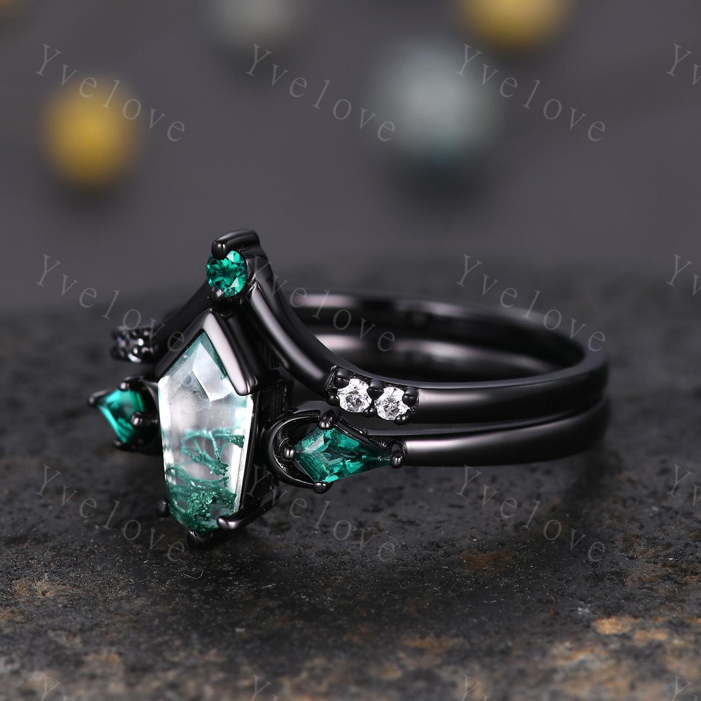 Gothic Coffin Cut Moss Agate Engagement Ring Set,Unique Natural Agate Ring,Kite Emerald Ring,Black Gold Moon Band Promise Gift Bridal Set