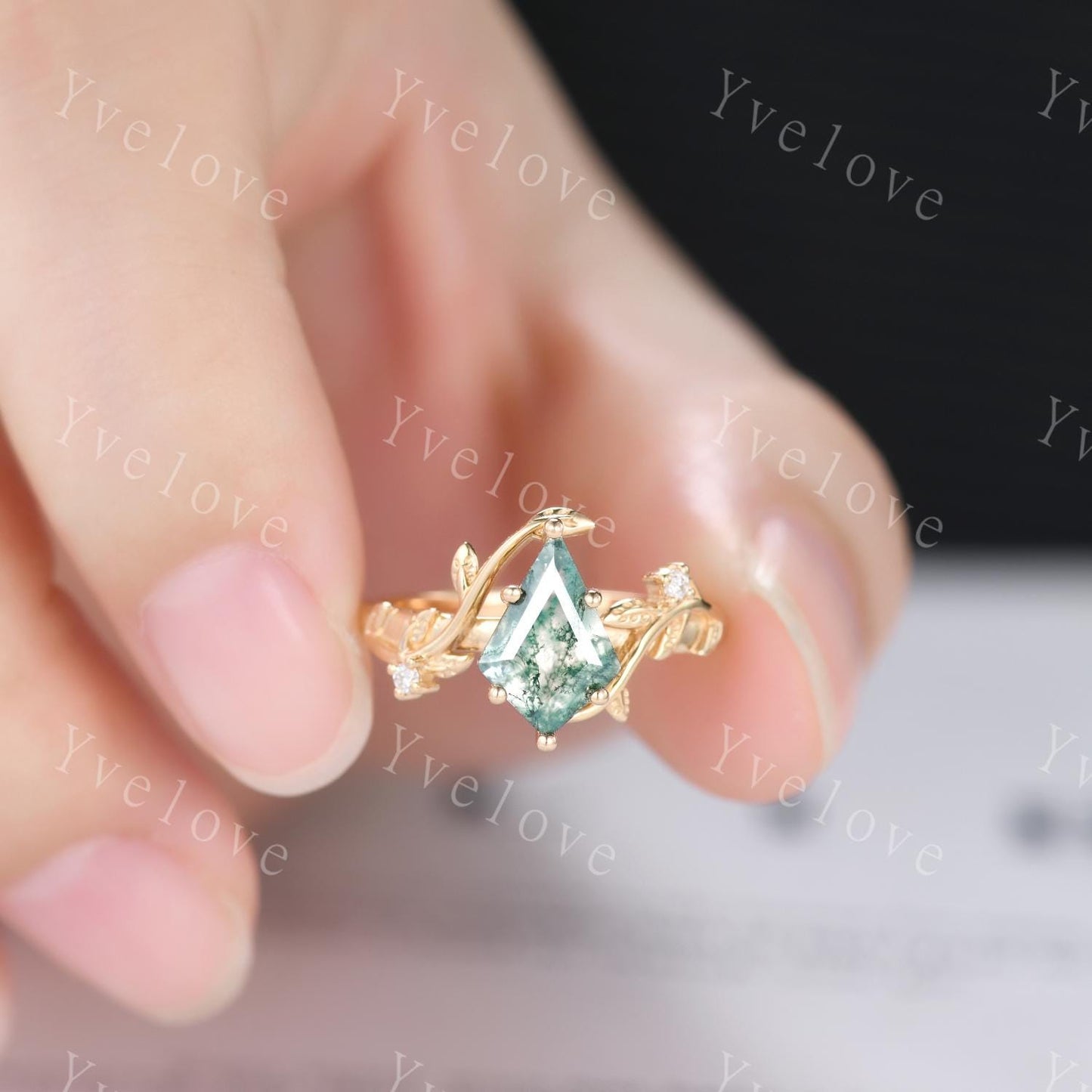 Kite Shaped Green Moss Agate Engagement Ring Set Unique Leaf Natural Green Gemstone Cluster Ring 14K Solid Gold Promise Ring Bridal Ring Set