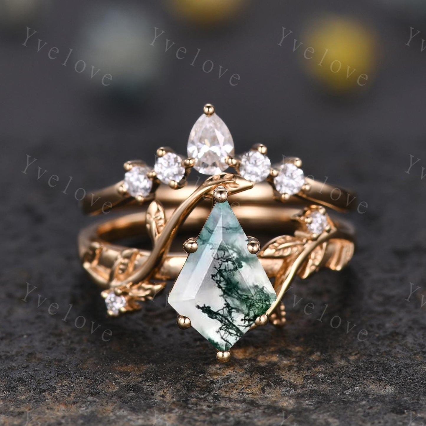 Kite Shaped Green Moss Agate Engagement Ring Set Unique Leaf Natural Green Gemstone Cluster Ring 14K Solid Gold Promise Ring Bridal Ring Set