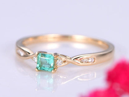 3.5mm emerald cut natural gemstone ring 0.27ct emerald ring raw emerald engagement ring twisted daimond band petit ring solid 14k rose gold