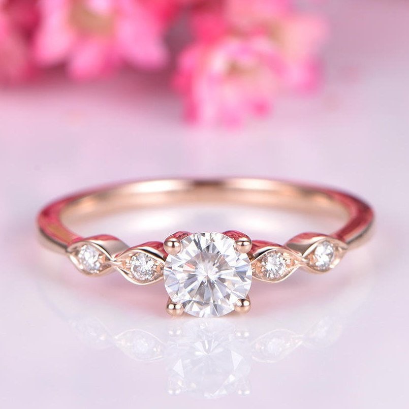 Danity moissanite engagement ring 5mm round cut moissanite 14k/18k rose gold art deco diamond wedding band bridal promise ring gift for her