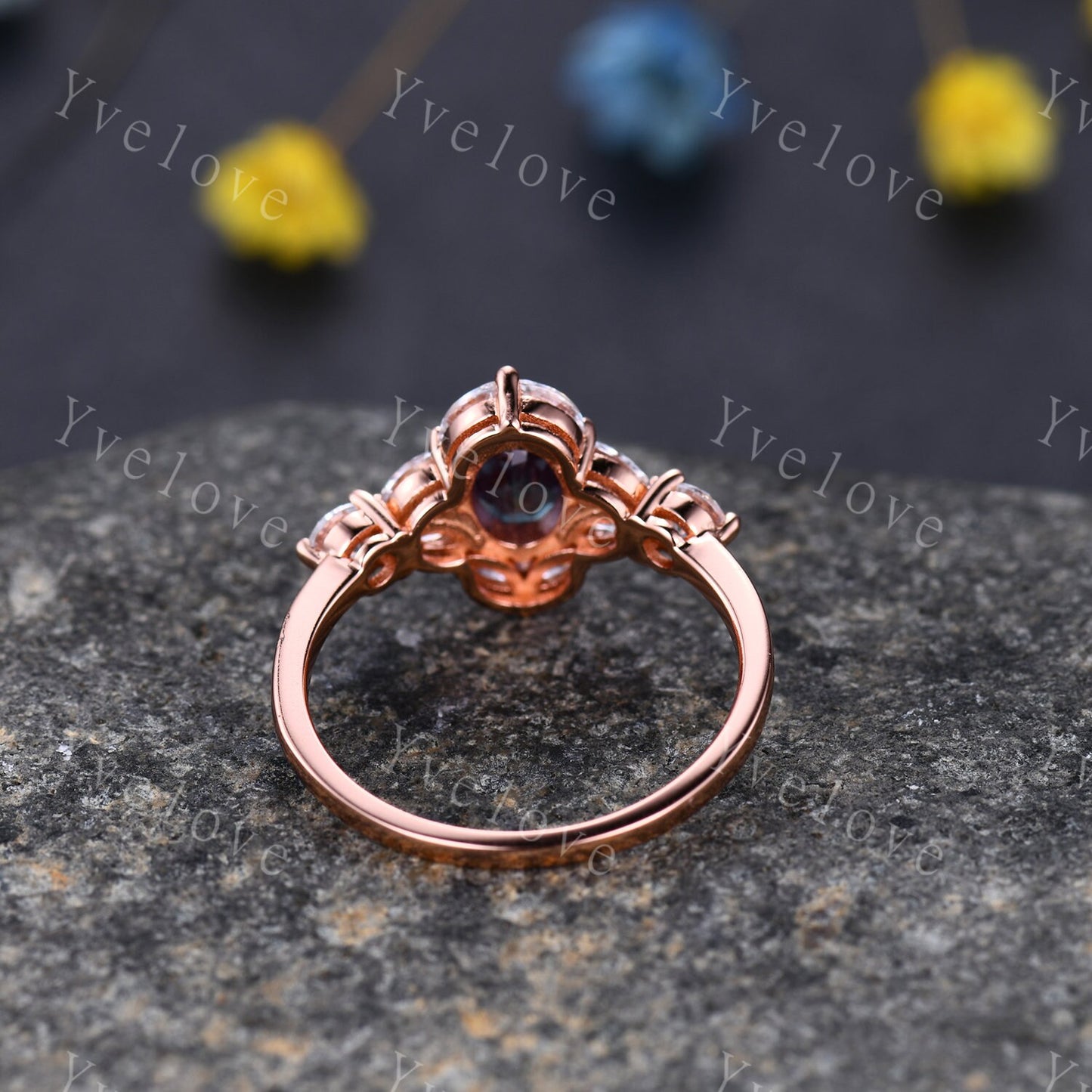 Retro Oval Cut Alexandrite Engagement Ring 10K 14K 18K Rose Gold Women Marquise Moissanite Ring Halo Ring Wedding Ring Bridal Ring Marry Her