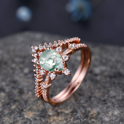 Art Deco Pear Moss Agate Ring,Green Agate Ring Set,Women  Bridal Set ,V Curved Moissanite Stacking Band,14K Rose Gold,Women Anniversary Gift