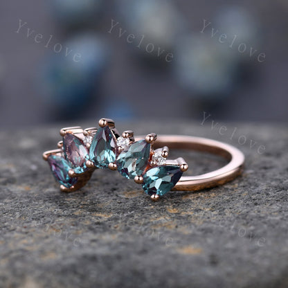 Alexandrite wedding band,Statement ring, Curved wedding ring, Unique Stacking ring, Alexandrite diamond ring, Matching band, Women Jewelry