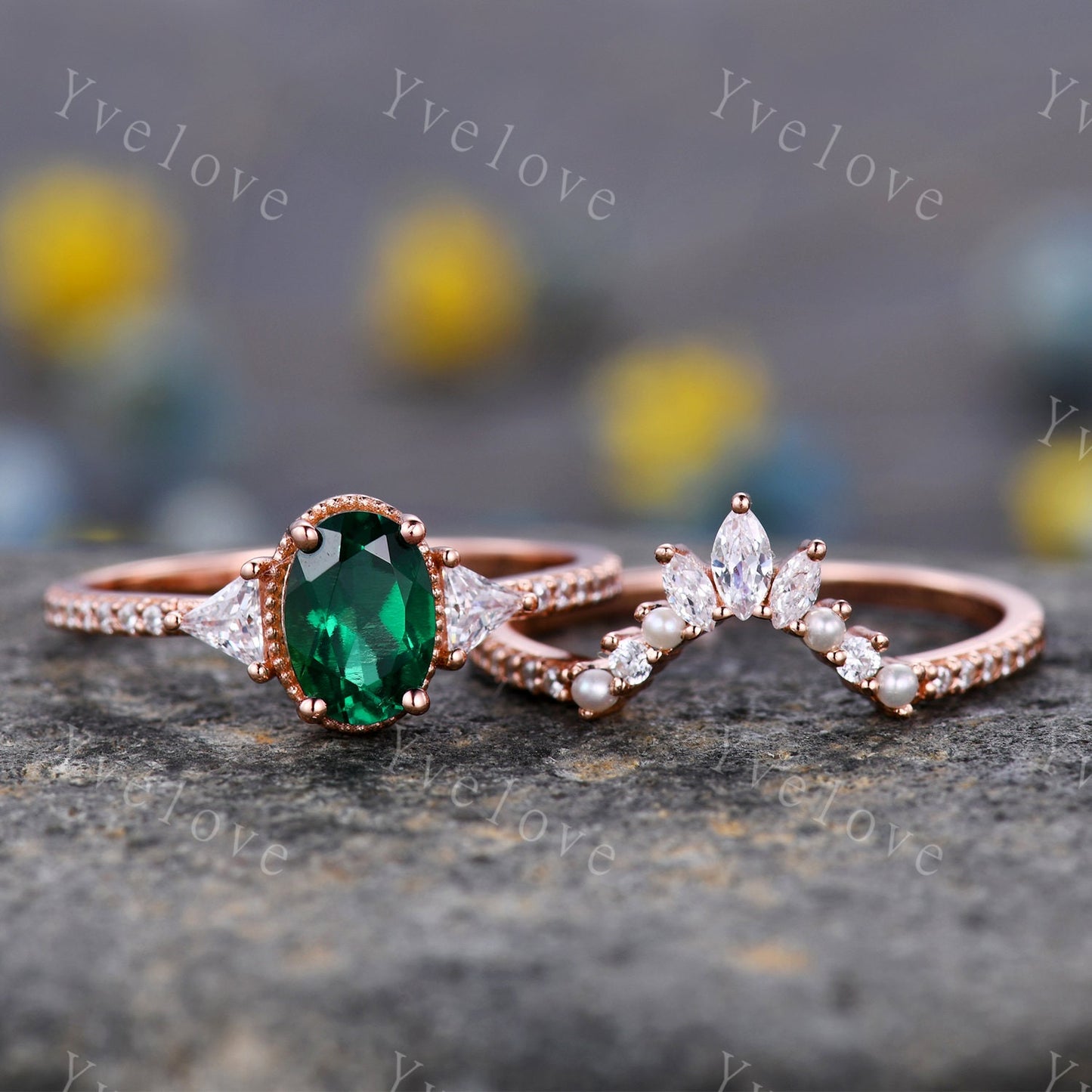 Vintage Oval Emerald Engagement Ring Set,Triangle Moissanite Ring,Rose Gold Marquise Women Wedding Band,Bridal Set,Promise ring Anniversary