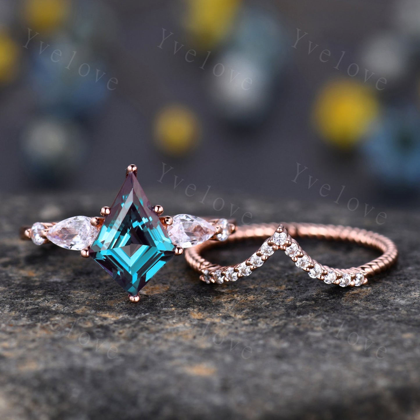 Vintage Kite Cut Alexandrite Engagement Ring Set,Unique Bridal Ring Set,Twist wedding Band,Rose Gold Art Deco Anniversary Ring Gift For Her