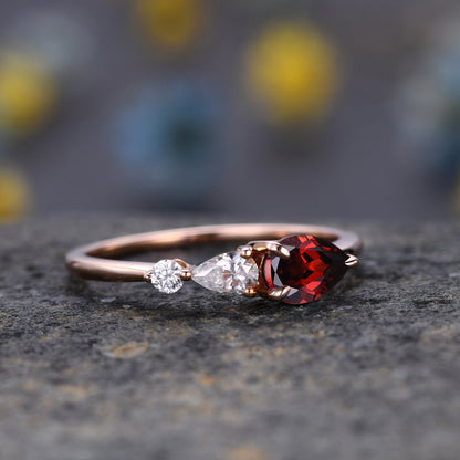 Vintage Red Garnet Engagement Ring,Pear Cut Gems,Art Deco Moissanite Wedding Band,3 Stone Unique Women Bridal Promise Ring,Rose gold ring