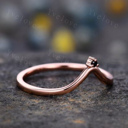Art Deco Black Spinel Ring,V Curved Wedding band,Vintage Retro Rose Gold Band,Black Gem Ring,Women Stacking Matching Band Bridal Ring Gift