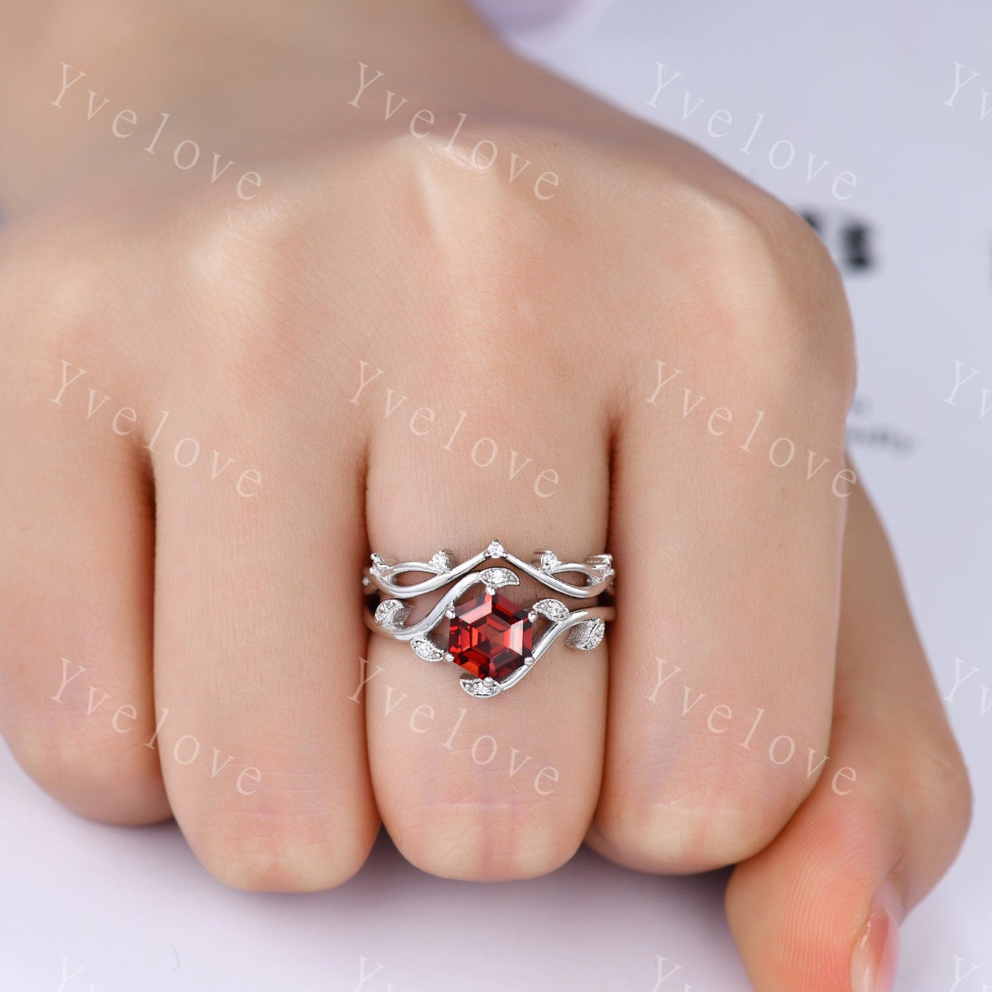 Vintage hexagon Red Garnet Ring,Vintage Sterling Silver Ring Set,Unique Garnet Engagement Ring,Twist Twig Vine Ring,Anniversary Ring Gift