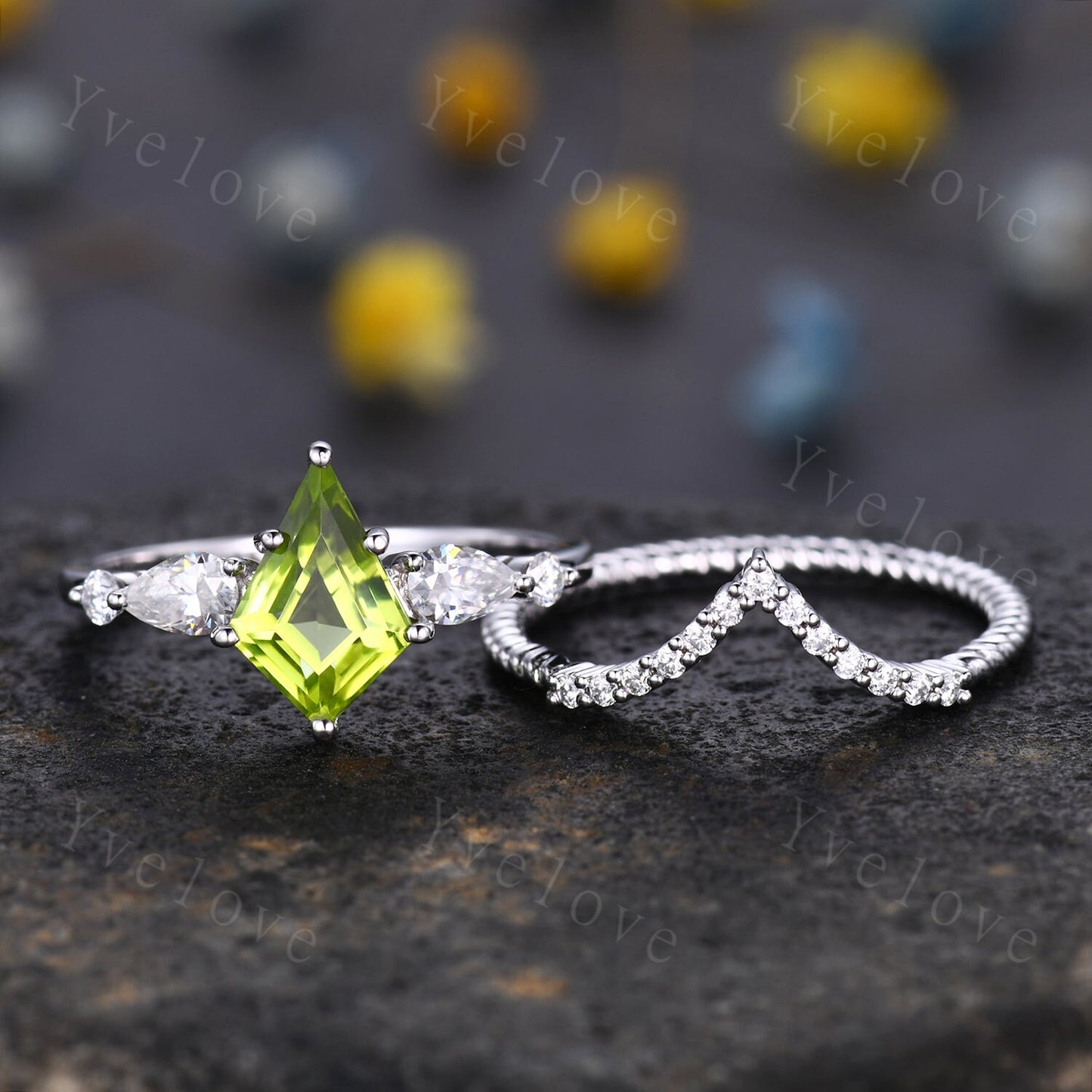 Vintage Kite Shaped Peridot Ring,Sterling Silver Ring Set,Peridot Engagement Ring,Promise Ring,Green Gemstone,Anniversary Ring Gift For Her