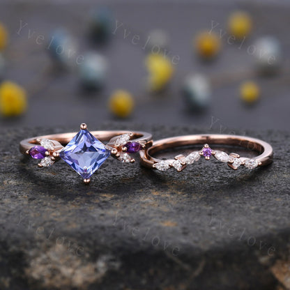 Vintage Princess Cut Tanzanite Engagement Ring Set Rose Gold Women Moissanite Amethyst Gem Matching Band Promise Bridal Stacking Ring Set