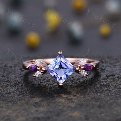 Vintage Princess Cut Tanzanite Engagement Ring Set Rose Gold Women Moissanite Amethyst Gem Matching Band Promise Bridal Stacking Ring Set