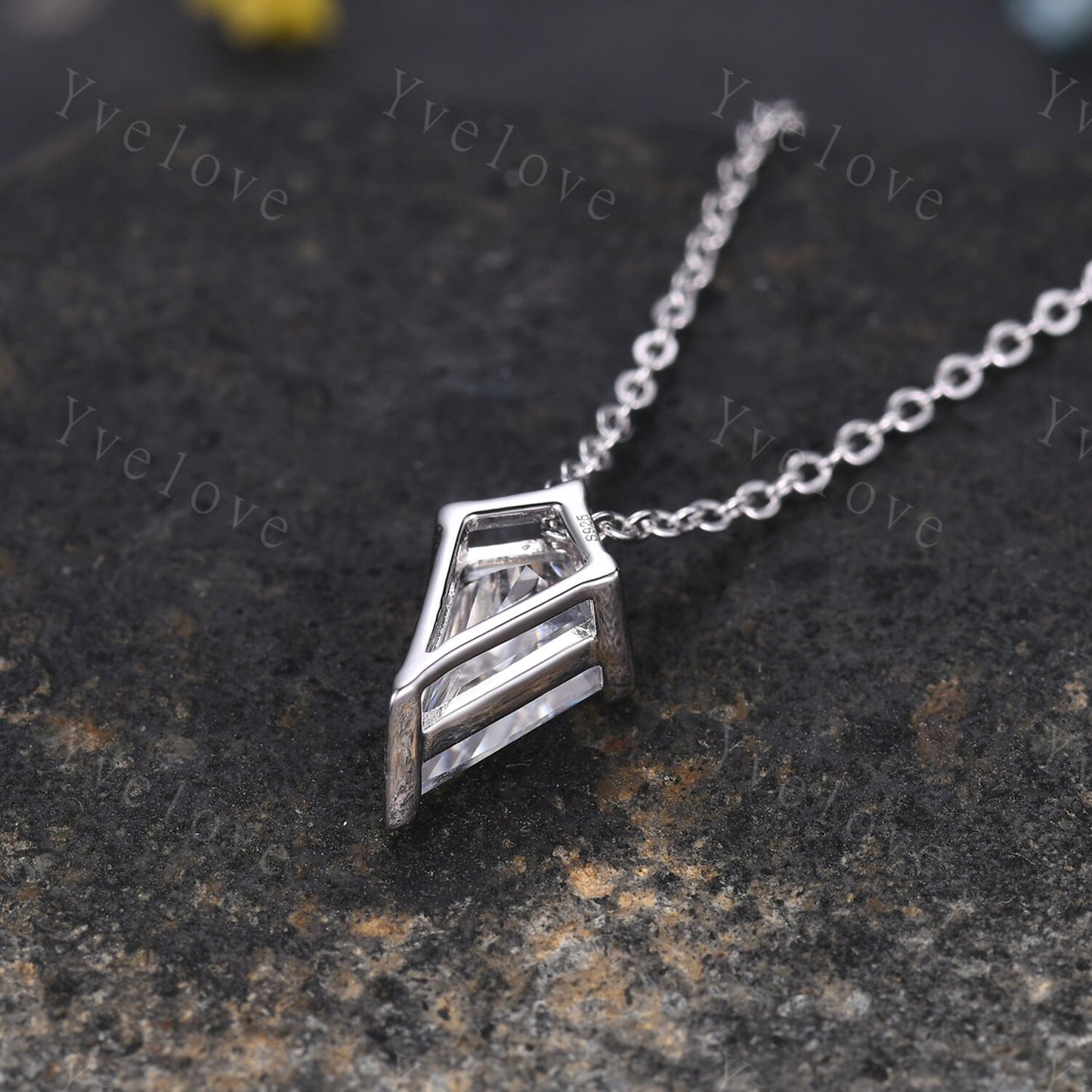 Unique Kite shaped Moissanite Pendant,Moissanite Necklace,Silver Art Deco Necklace,Women Gift,Vintage Women Bridal Gift Anniversary Gift